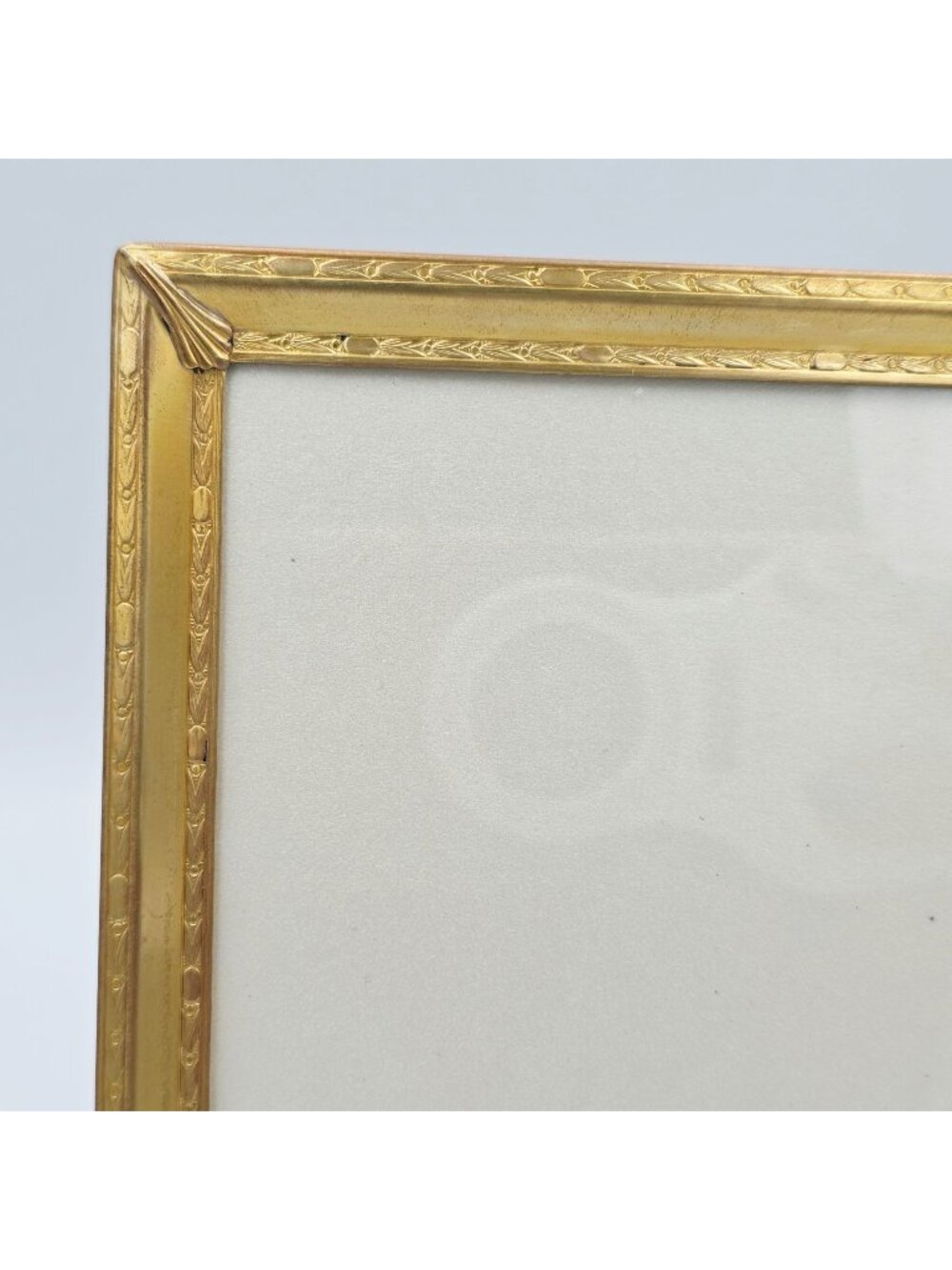 Brass Ornate Vintage Picture Frame Applied Corners Embossed Detailing 4x6 PF160